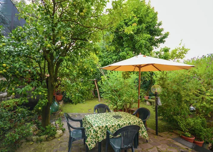 Charming Apartment In Sorrento With Sea View 52M² And Terrace
